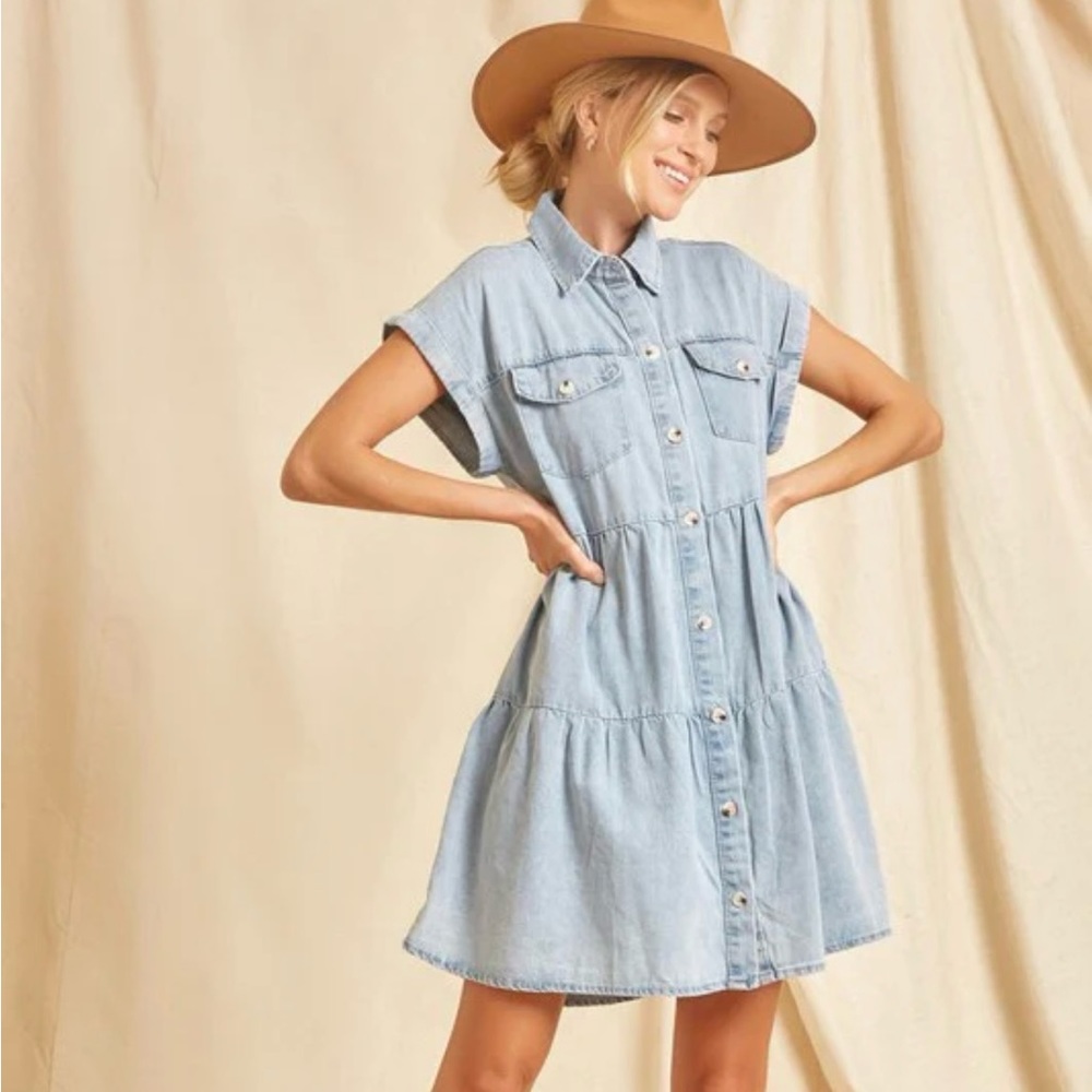 Mindy Mae’s Market Tiered Savanna Jane Denim Dress